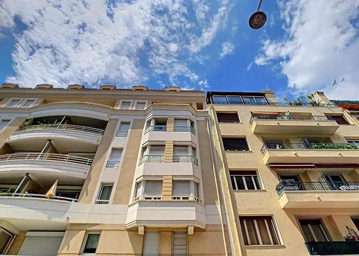 Nestor&jeeves - Berlioz Patio - - Residential Area - Patio 20m