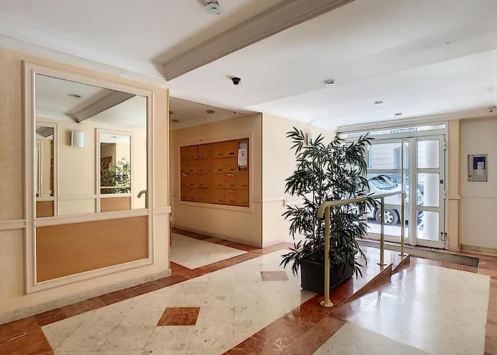 Nestor&jeeves - Berlioz Patio - - Residential Area - Patio 20m Nice